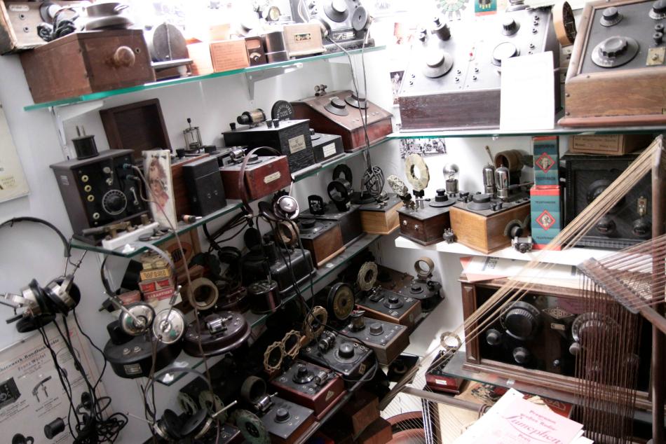 Sammlung alter Radios von Jörg Chowanetz